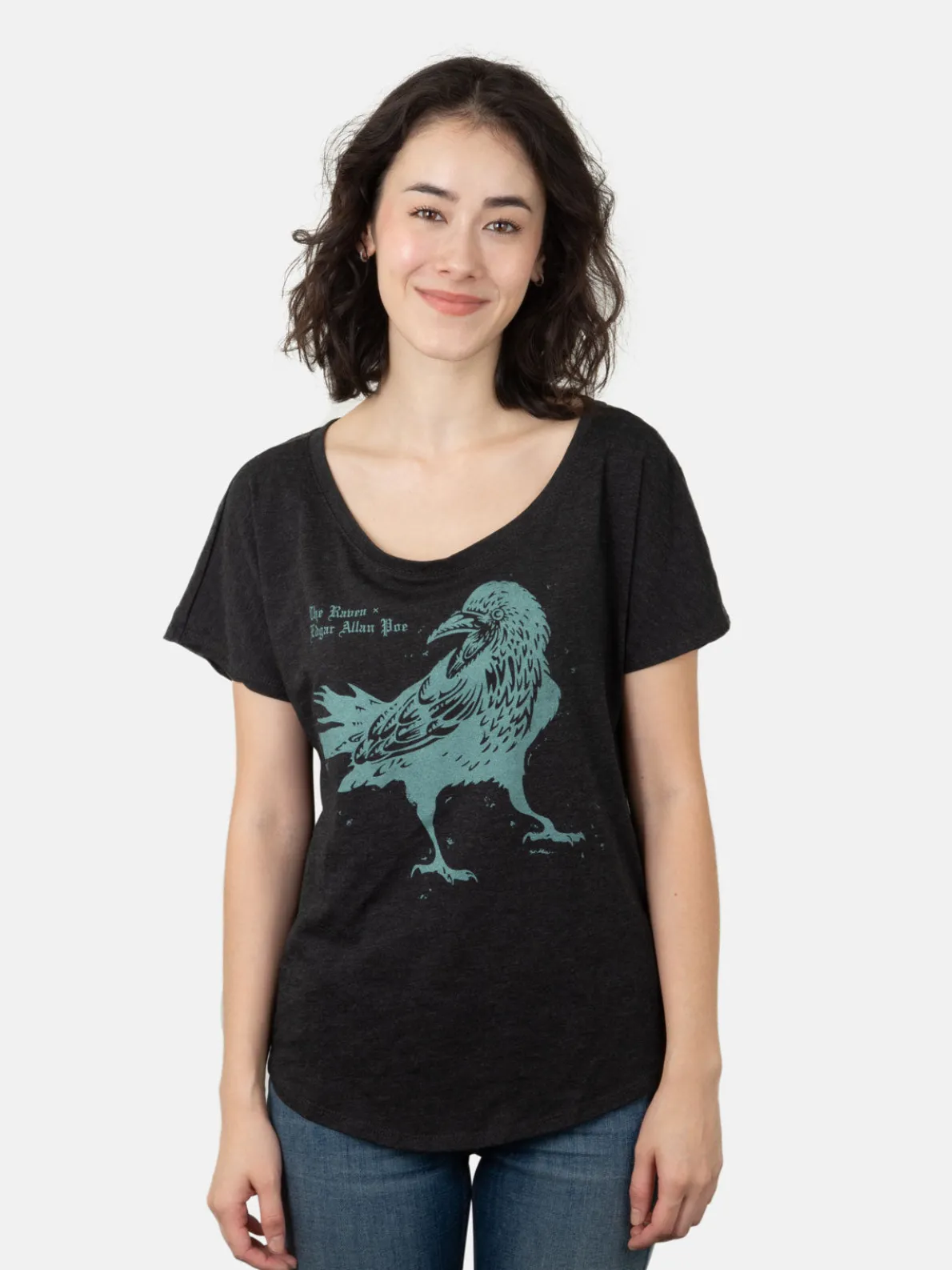 The Raven: Penguin Horror Women's Relaxed Fit T-Shirt